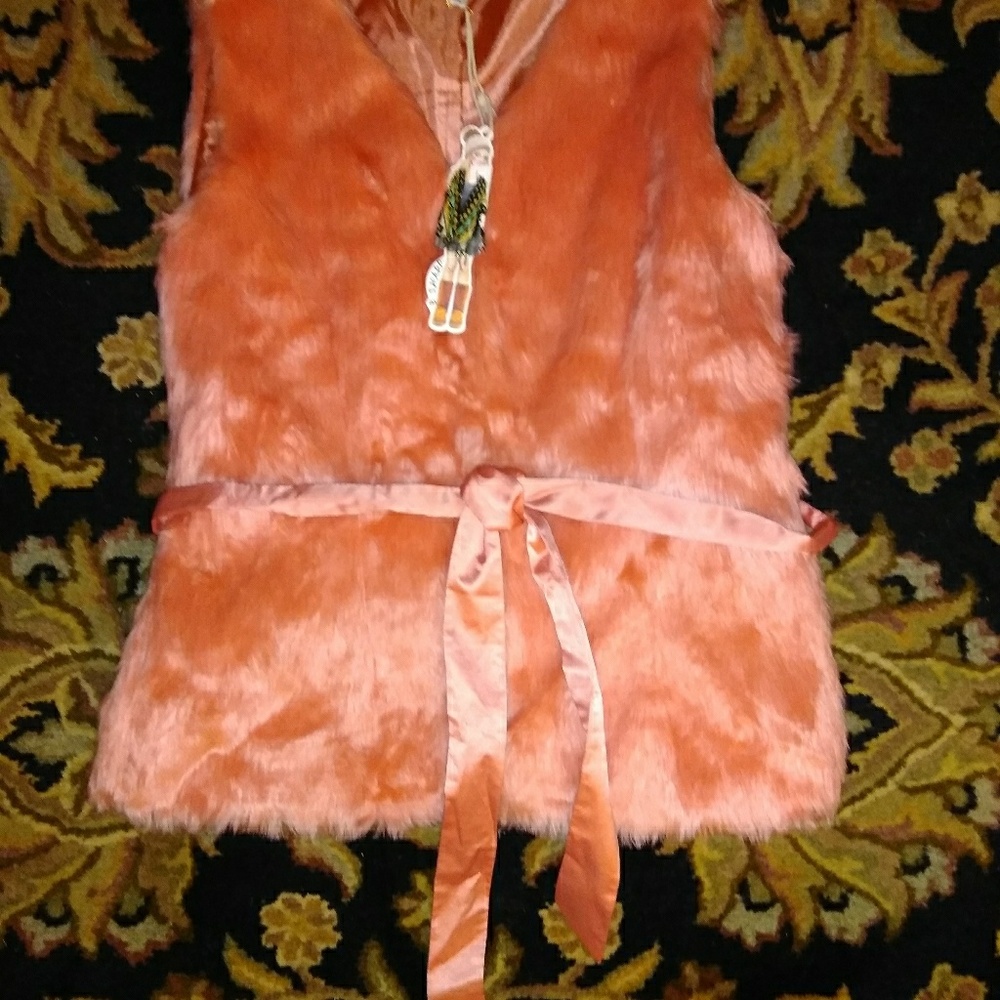 Peach Faux Fur Vest w/satin tie